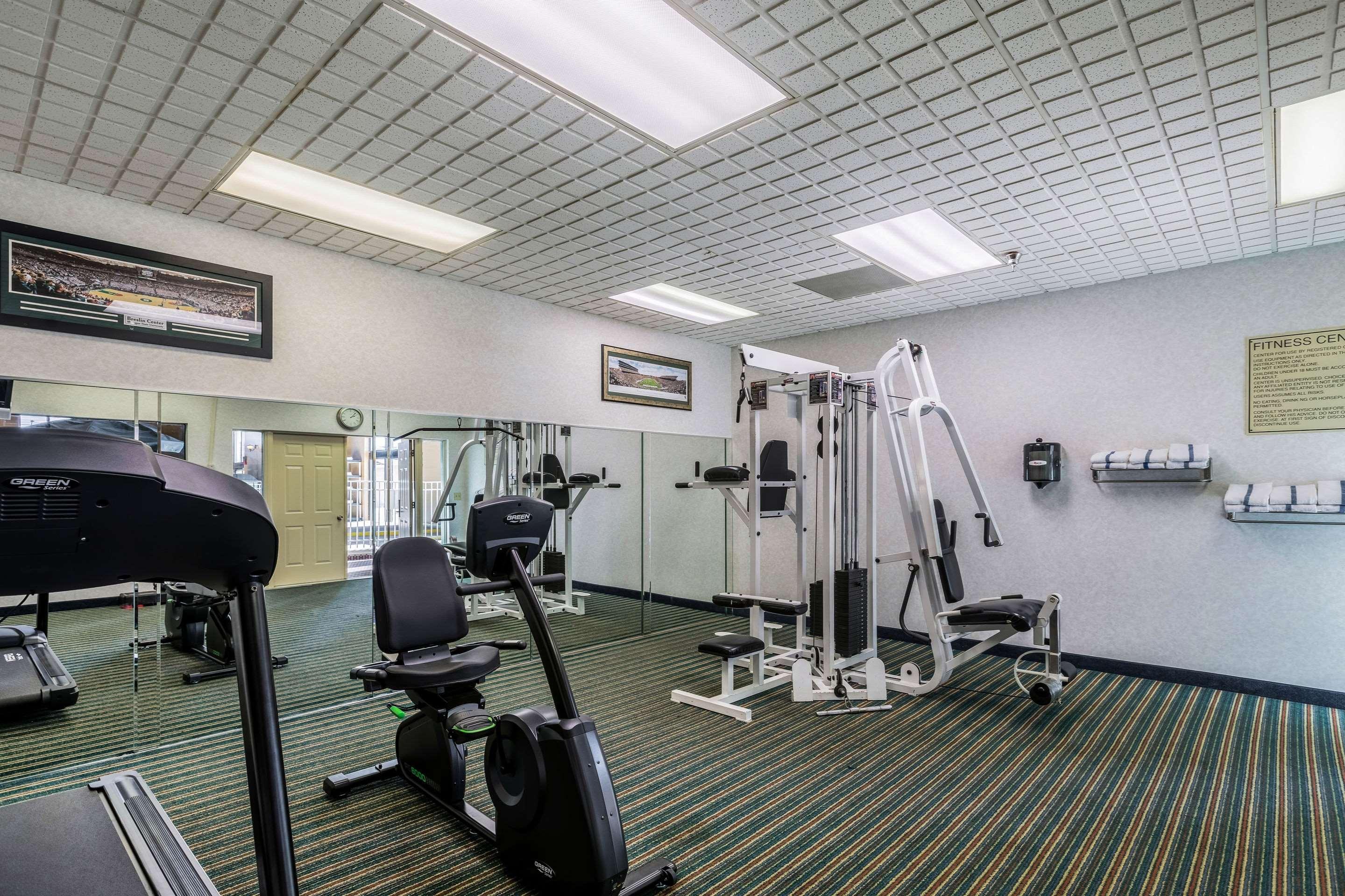 Quality Inn University Lansing Buitenkant foto