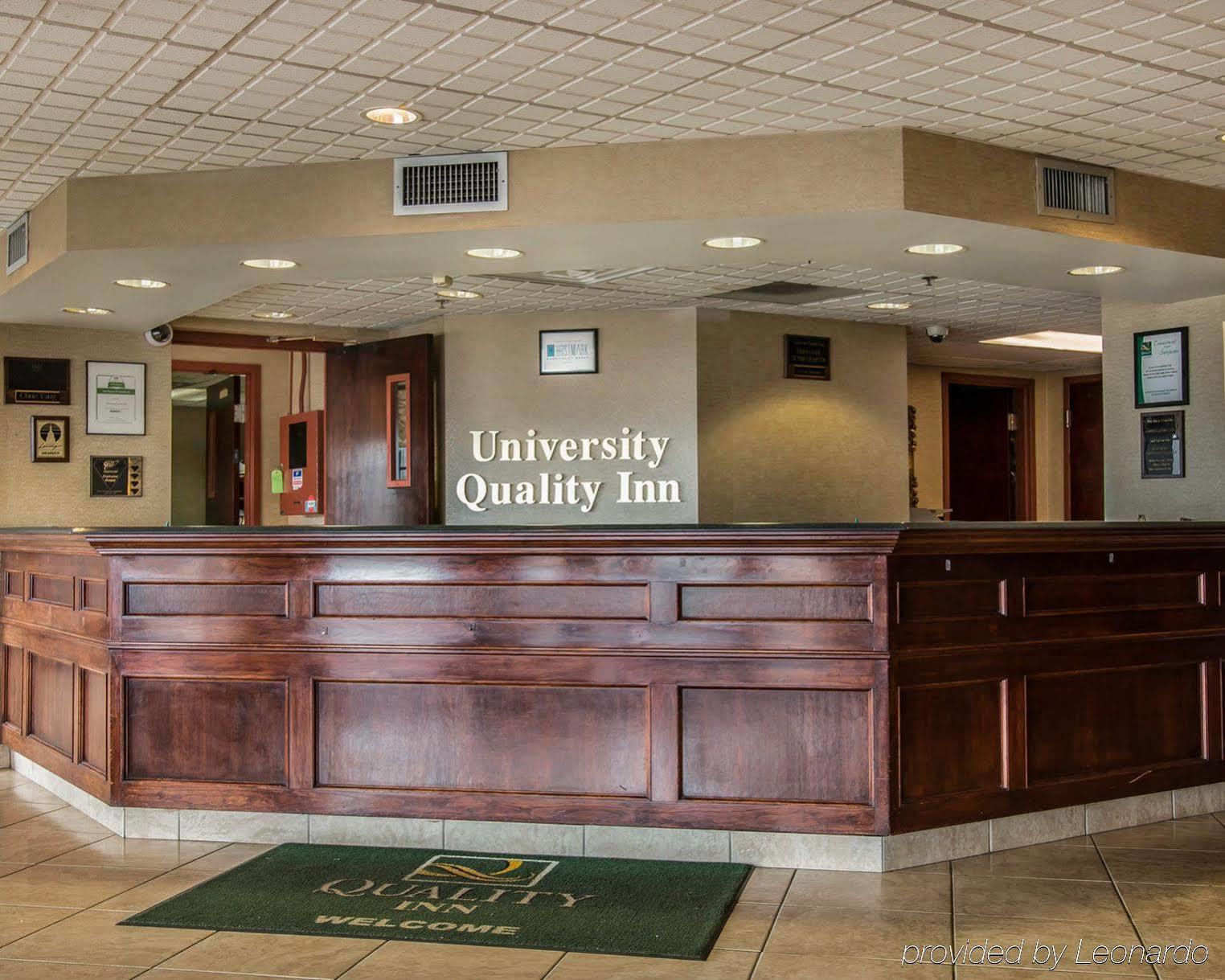 Quality Inn University Lansing Buitenkant foto